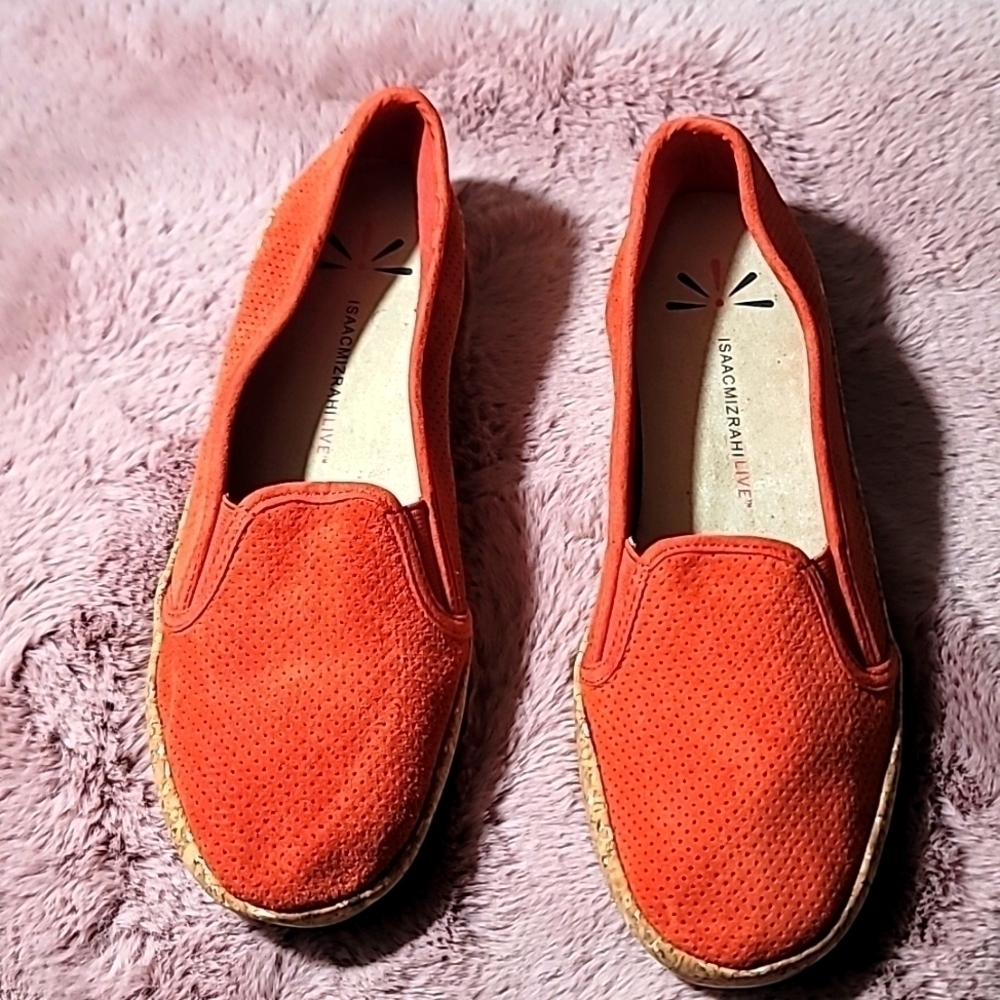 Isaac Mizrahi Live Slip On Sneakers Womens 7M Orange Perforated Suede Cork Flat